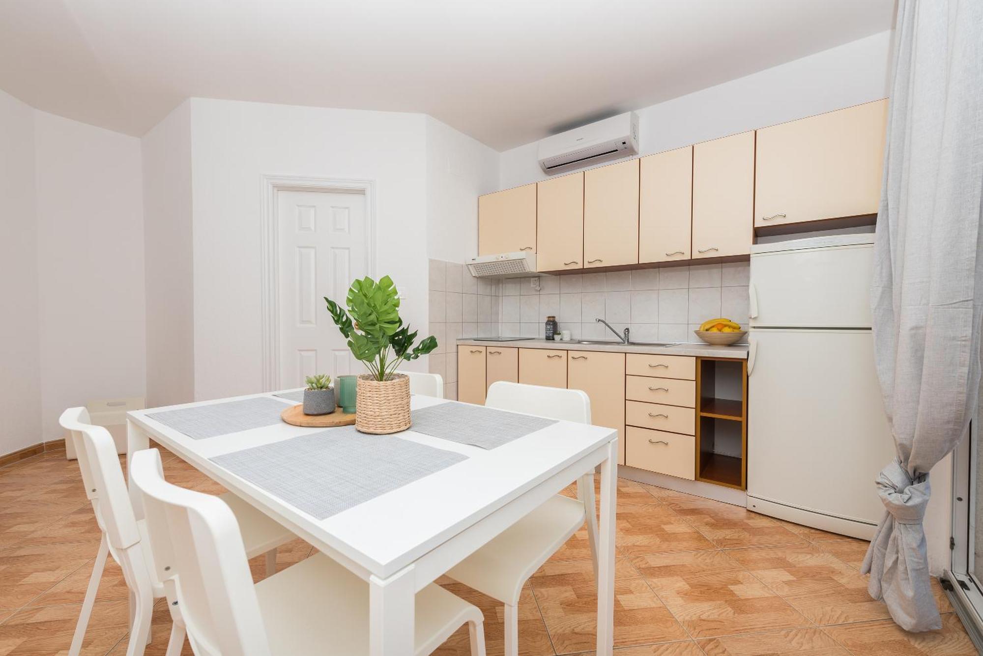 Vila Marina Sea&City View Makarska Room photo