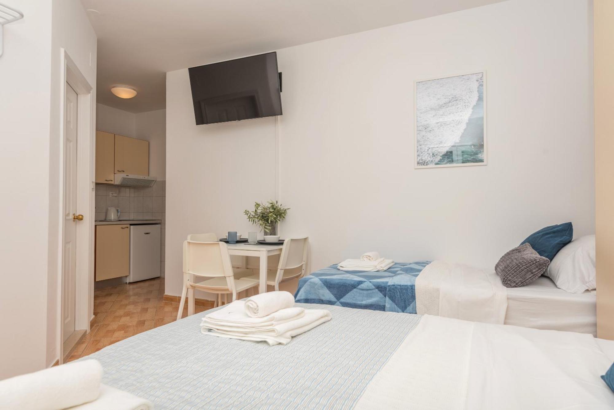 Vila Marina Sea&City View Makarska Room photo