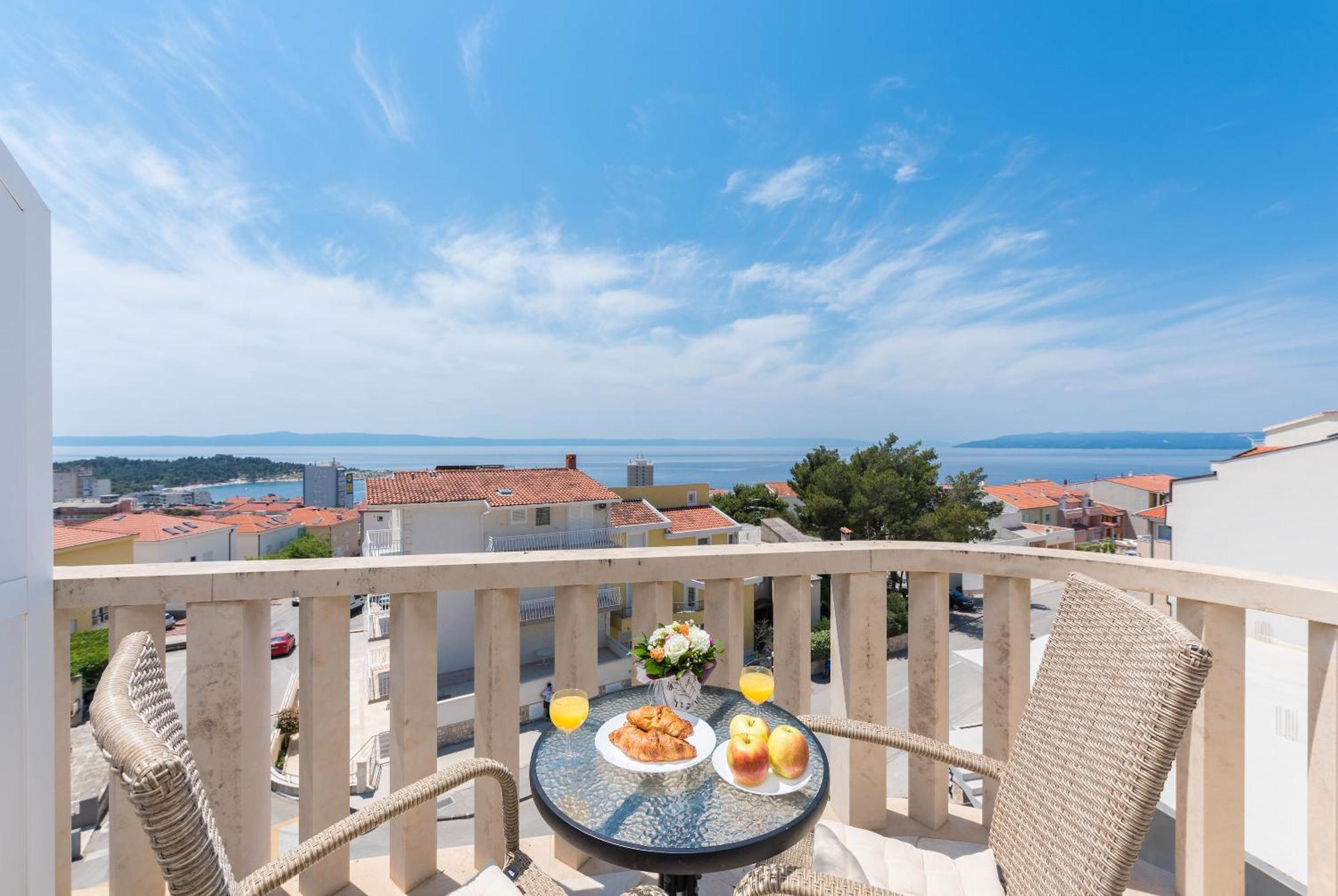 Vila Marina Sea&City View Makarska Room photo