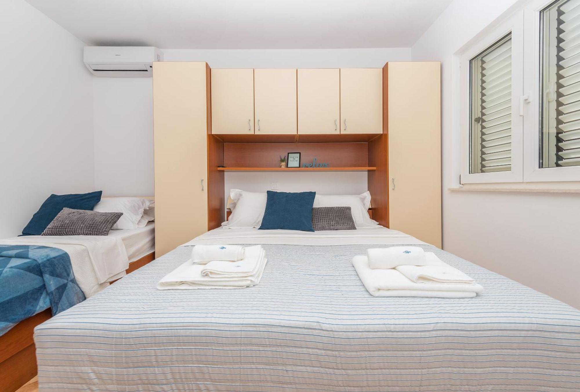 Vila Marina Sea&City View Makarska Room photo